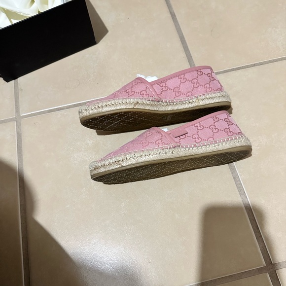 Gucci Shoes size 5 - Picture 7 of 8